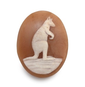 An unmounted shell cameo with carved kangaroo decoration, 19th/20th century, housed in an un-associated demi-lune leather box, 3cm high