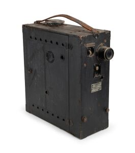 AMERICAN PROJECTING CO. CHICAGO: 35mm Model M American Projectoscope cine projector [#832], c. 1920s.