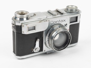 ZEISS IKON: Later-version Contax II 543/24 rangefinder camera [#B21872], c. 1936, with Sonnar 50mm f2 lens [#1828016].