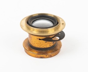 THORNTON-PICKARD: Wide Angle brass lens, c. 1890s, with lens diameter of approx. 30mm, total height of 43mm, and f11/16/22/32/44 aperture markings.