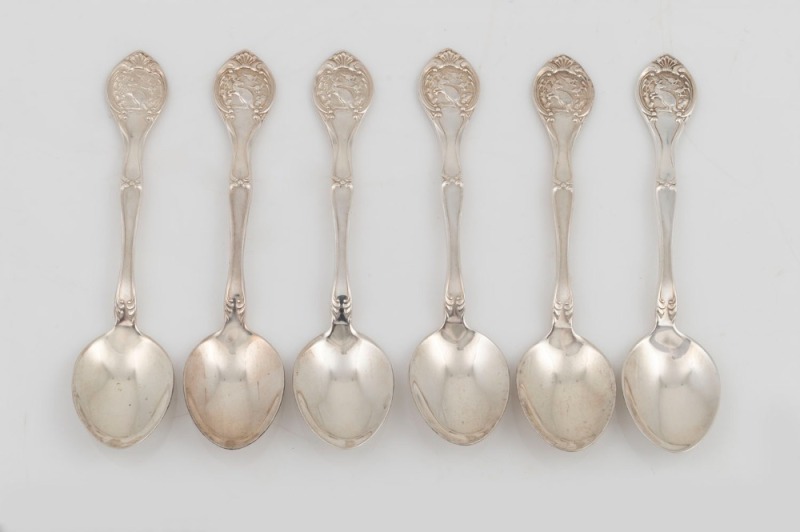 A set of six Australian silver teaspoons with kangaroo decoration (after George Stubbs' famous backward looking kangaroo), 20th century, stamped "HAWKE, 925", 12.5cm long, 126 grams total