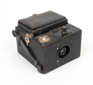 BUTCHER & SON: Reflex Carbine box-type camera, c. 1925, with Aldis Uno Anastigmat 4.25" f7.7 lens.