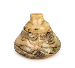 MERRIC BOYD lidded pottery bowl with landscape decoration, incised "Merric Boyd, 1946", 7.5cm high, 9.5cm wide