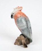 ROYAL DUX "Major Mitchell's Cockatoo" Czechoslovakian porcelain statue, 20th century, pink triangle mark to base, 18cm high - 3