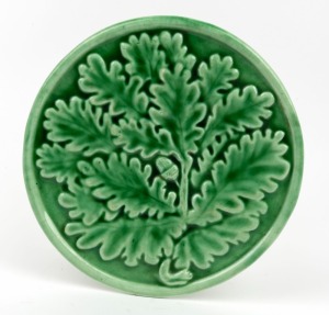 LITHGOW POTTERY green glazed leaf dish, impressed kangaroo mark "TRADE MARK LITHGOW", 20cm diameter