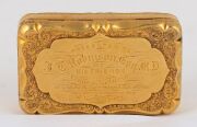 An important Australian solid yellow high carat gold snuff box, the lid with floral and foliate decoration surrounding a raised cartouche with engraved presentation inscription, the base with chased & engraved scene of an Aboriginal man with spear hunting - 7