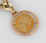 A 14ct gold bracelet with 1966 yellow gold coin commemorating the Coronation of Beatrix of The Netherlands, mounted in 14ct gold, ​​​​​​​18cm long, 20.7 grams total - 4