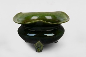 BRETBY WARE green pottery vase in the style of CHRISTOPHER DRESSER, 19th century, impressed mark to base, 13.5cm high