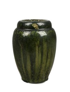 MELROSE WARE pottery vase with unusual dark green experimental glaze, stamped "Melrose Ware, Australian", 19cm high