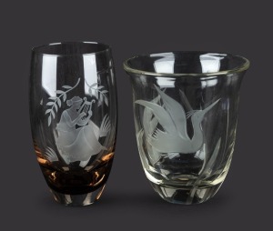 ORREFORS "Goddess" etched glass vase, together with an etched glass bird vase, (2 items), 17.5cm and 15.5cm high