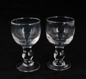 A pair of antique drinking glasses, 19th/20th century, 9.5cm high