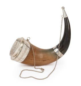 An antique Scottish table snuff mull in the form of a powder horn with engraved crest and motto "Vincit Veritas" (truth prevails), 19th century, 31cm wide