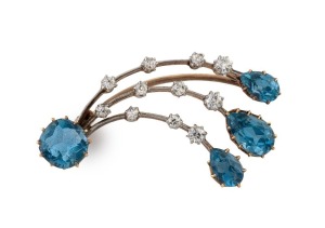 HALLEY'S COMET antique gold, diamond and aquamarine brooch, circa 1840, 3.5cm wide, 4 grams