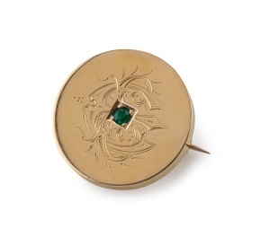 HENRY STEINER of Adelaide, antique 18ct yellow gold circular brooch with engraved decoration and set with green stone, 19th century, reverse with photo portrait window, ​​​​​​​stamped "H. STEINER, 18C. ADELAIDE" with crown and lion marks, 3cm diameter, 10