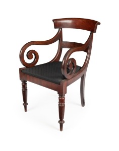 A fine quality early Colonial Australian cedar spade back carver chair with handsomely selected cedar back rail, scroll arm supports and turned legs, Tasmanian origin, circa 1845, 92cm high, 54cm across the arms