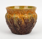 V.A.P. (Victoria Art Pottery) jardiniere by WILLIAM FERRY, 19th/20th century, stamped "VICTORIA ART POTTERY", ​​​​​​​17cm high, 22cm wide - 2