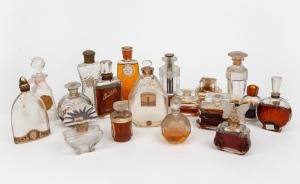 Eighteen assorted vintage and antique glass perfume bottles including butterfly stopper example, the largest 13cm high