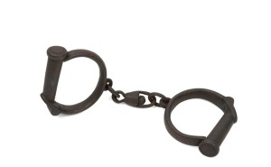 Convict era antique handcuffs (no key), early 19th century, ​​​​​​​23cm wide