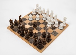 A vintage Italian onyx chess set with board, mid 20th century, 43 x 43cm