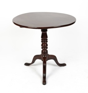 An antique Georgian tilt-top occasional table with turned pedestal column, cabriole legs terminating in pad feet, circa 1790, 70cm high, 76cm diameter