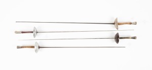Group of four assorted vintage fencing foils, 20th century, the largest 108cm long