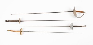 Group of four assorted vintage fencing foils, one with decorative knight pommel, 20th century, the largest 109cm long