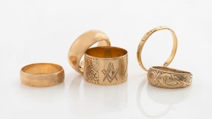Five assorted gold rings (3 x 15ct gold 18.1 grams), (1 x 18ct 2.6 grams), (1 x not marked 3.9 grams), 19th and 20th century, 25.8 grams total