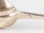 A pair of Britannia standard antique English tablespoons, 17th/18th century, ​​​​​​​20.5cm long, 124 grams total - 5