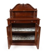 An antique Australian cedar apprentice chiffonier cabinet, 19th century, 77cm high, 57cm wide, 34cm deep - 3