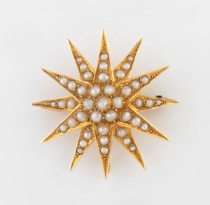 WILLIS & SONS of Melbourne antique 15ct yellow gold star brooch adorned with seed pearls, 19th/20th century, stamped "15.W." with unicorn mark, ​​​​​​​3.3cm wide, 5.6 grams