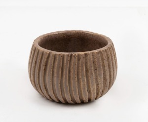 CARL COOPER pottery bowl with linear decoration, incised "Carl Cooper, 1945", 6.5cm high, 11cm wide