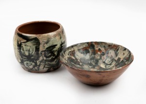 STACHA HALPERN pottery bowl and vase with hand-painted decoration, both signed "S. Halpern", the vase 9.5cm high, 12cm wide