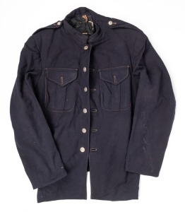 A New South Wales Police tunic with envelope pockets, six original NEW SOUTH WALES (Crown) POLICE buttons, circa 1910s. Very rarely seen.