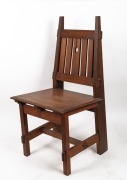 An unusual Australian Arts & Crafts chair in Tasmanian oak, early 20th century, ​​​​​​​97cm high - 2