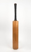 THE AUSTRALIANS IN ENGLAND - JULY 1930: A full-size Herbert Sutcliffe Autograph bat by Stuart Surridge & Co., dated "July 1930" and signed to the front of the blade by the fifteen members of the Australian Touring party , and their manager, William L. Kel - 4