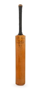 A SOUVENIR BAT SIGNED BY AUSTRALIA and ENGLAND during the FIFTH TEST at THE OVAL, LONDON - AUGUST 1948: A full-size "Leslie Ames Autograph" bat by Gradidge, signed in ink to the front of the blade by all seventeen members of the Australian Touring squad, as well as the twelve Englishmen selected for the Fifth Test.