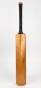 A SOUVENIR BAT SIGNED BY AUSTRALIA and ENGLAND during the FIFTH TEST at THE OVAL, LONDON - AUGUST 1948: A full-size "Leslie Ames Autograph" bat by Gradidge, signed in ink to the front of the blade by all seventeen members of the Australian Touring squad, - 4