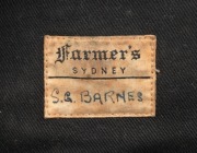 THE 1948 AUSTRALIAN TEST TEAM BAGGY GREEN CAP WORN BY SID BARNES: Green wool with embroidered Coat of Arms and 1948 to the front panel; Farmer's, Sydney label to the internal peak with "S. G. Barnes" added in manuscript. Overall in very good condition wit - 8