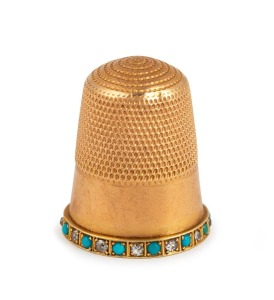 An antique 18ct yellow gold thimble decorated with diamonds and turquoise, 19th/20th century, 2.8cm high, 7.7 grams
