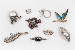 Assorted silver jewellery including rings, brooches and shell pendant, 20th century, (9 items)
