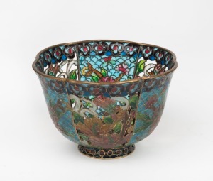 A Chinese plique-&agrave;-jour&nbsp;bowl, 19th/20th century, 5cm high