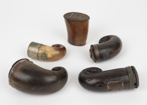 Five assorted antique Scottish snuff horns, (one crafted in wood), 19th century, the largest 10cm high