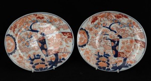 A pair of antique Chinese Imari oval plates, 19th century, 25cm wide