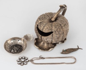 An antique English silver plated spoon warmer, a silver plated wine taster, a Chinese filigree silver fish pendant, and a silver necklace with paste pendant, (4 items), ​​​​​​​the spoon warmer 12cm high