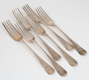 A set of six Georgian sterling silver forks, made in London, circa 1801, ​​​​​​​20cm long, 344 grams total