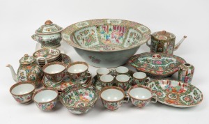 Assorted antique Chinese Canton export ware porcelain dinner ware and wash basin with hand-painted enamel decoration depicting court scenes and landscape vignettes, 19th/20th century, (32 items), the basin 48cm diameter