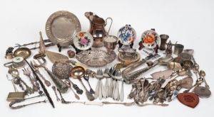 A George IV sterling silver coin set toddy ladle, together with a collection of assorted silver plated ware including cutlery, jug, pierced dishes, etc, mixed vintages, (qty), the ladle 39cm long