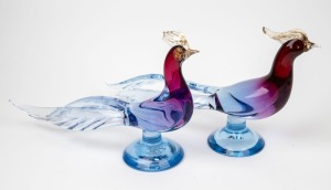 SALVIATI pair of Murano glass pheasant statues by ALFREDO BARBINI, one bearing original foil label, 25cm high, 42cm long