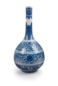 An antique Chinese blue and white porcelain vase decorated with bands of waves and peonies, 19th/20th century, square seal mark to base, 35cm high