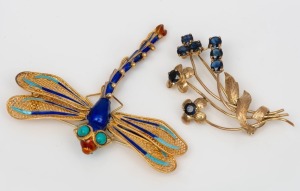 A vintage 14ct yellow gold and blue sapphire floral brooch (5cm wide, 5.5 grams), together with a Chinese filigree silver gilt and enamel articulated dragonfly brooch (6cm long, 8.7 grams), (2 items)